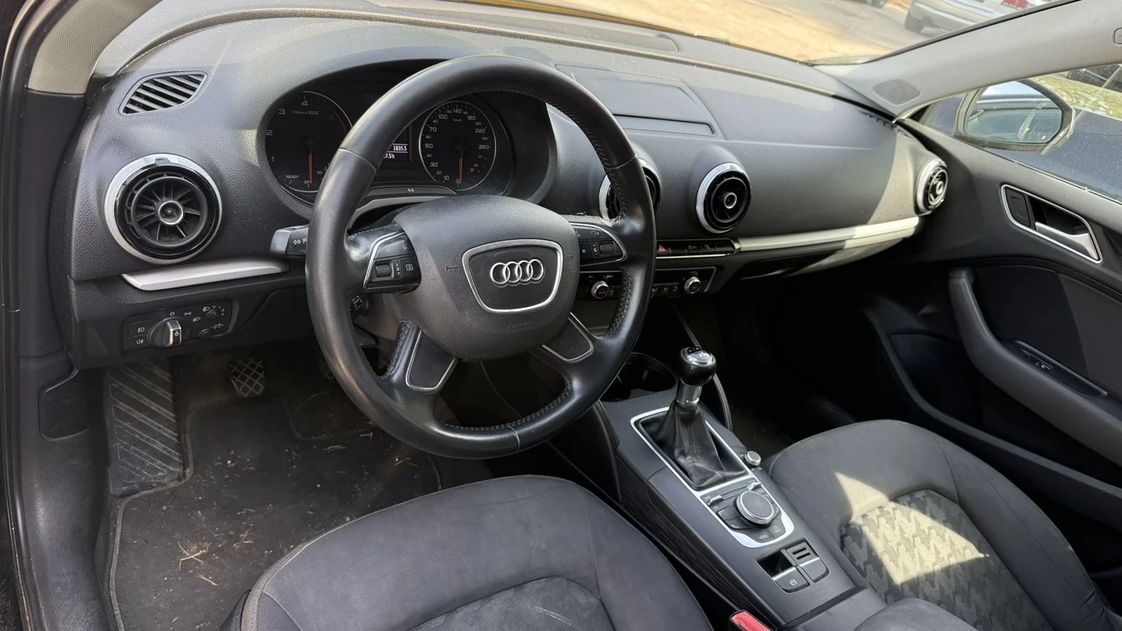 Audi A3 1.6TDI /NAVI  | Mobile.bg � ����������� 4