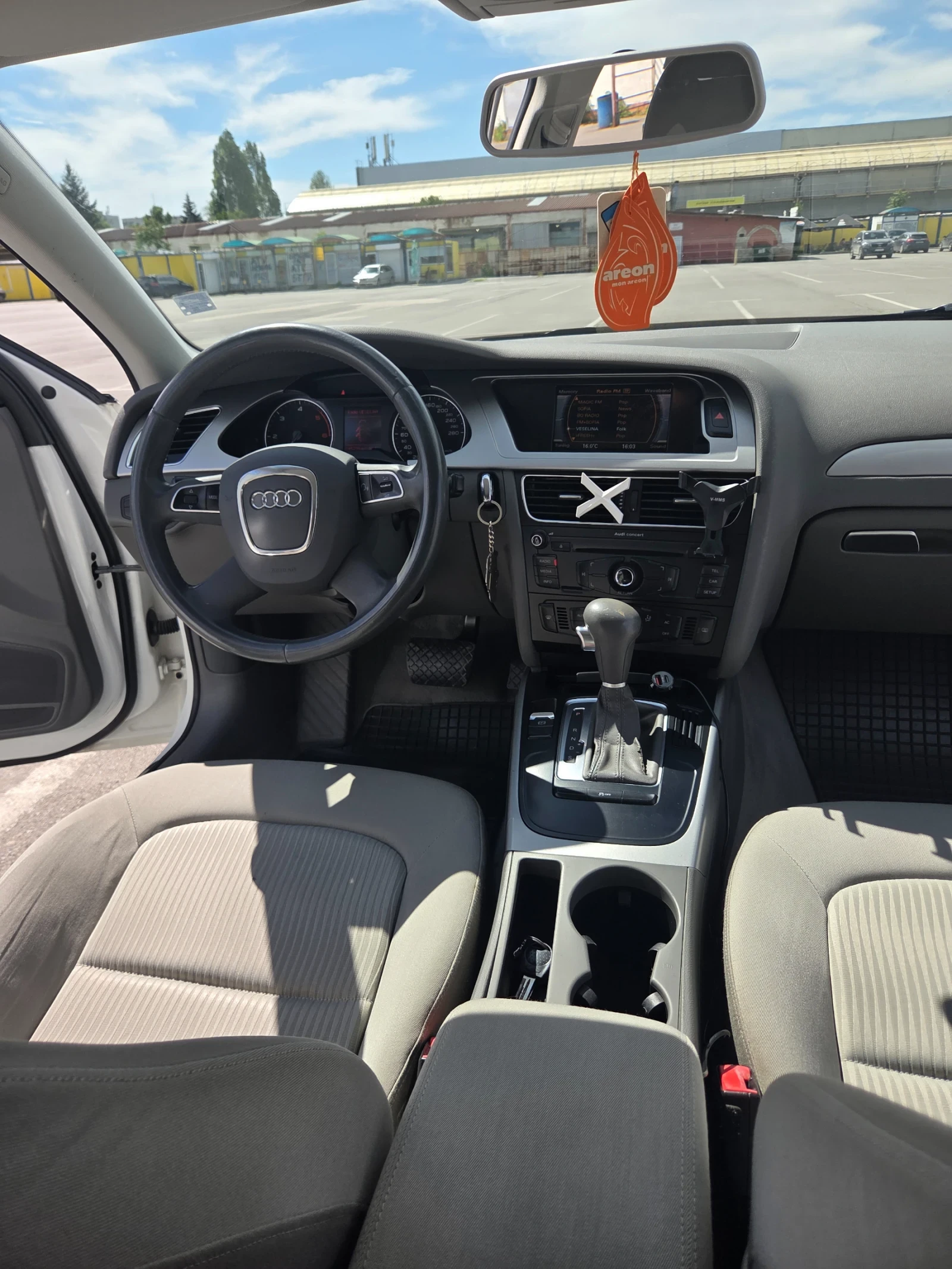 Audi A4 2.000, снимка 10 - Автомобили и джипове - 54734675