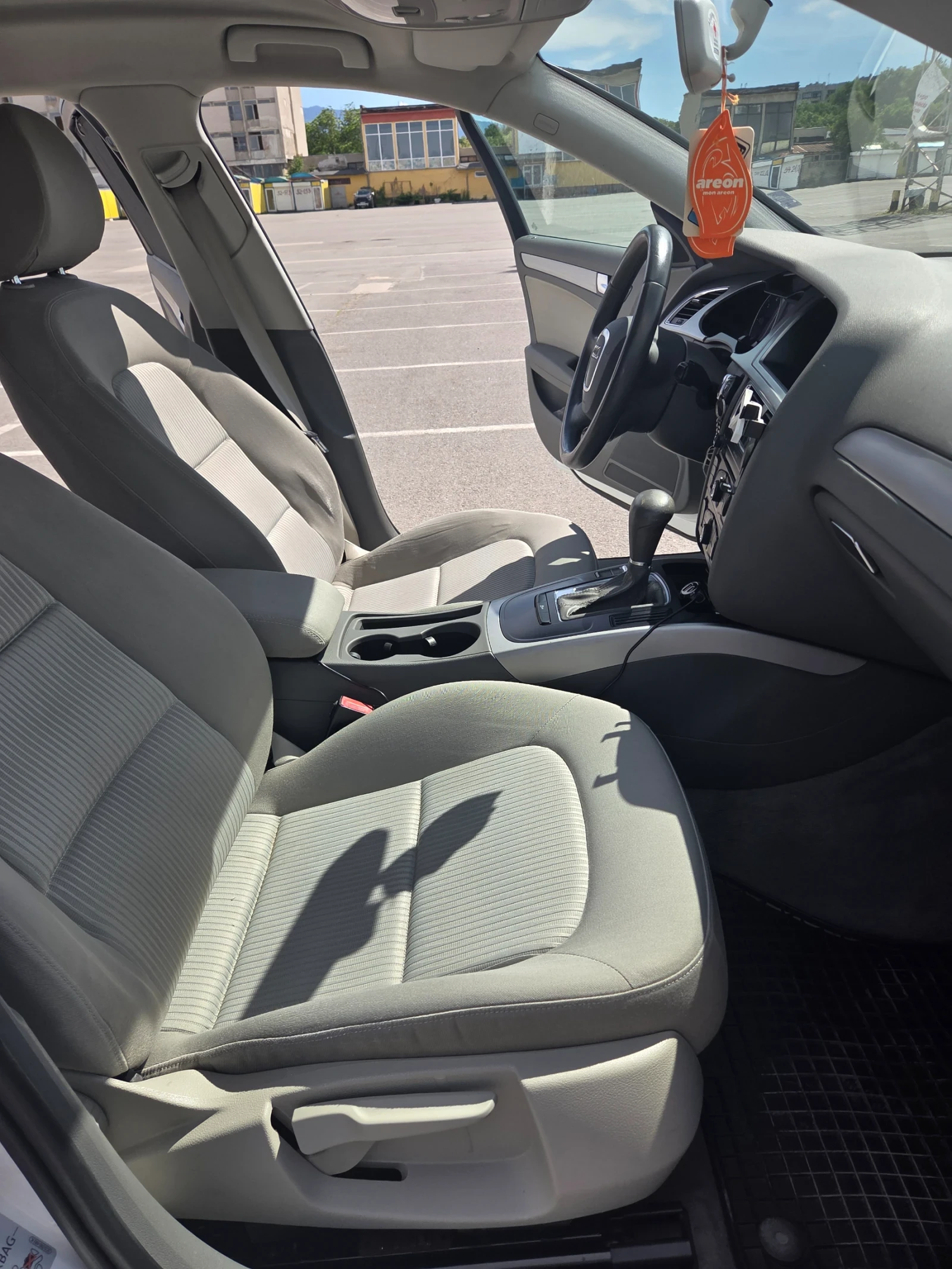 Audi A4 2.000, снимка 13 - Автомобили и джипове - 54734675