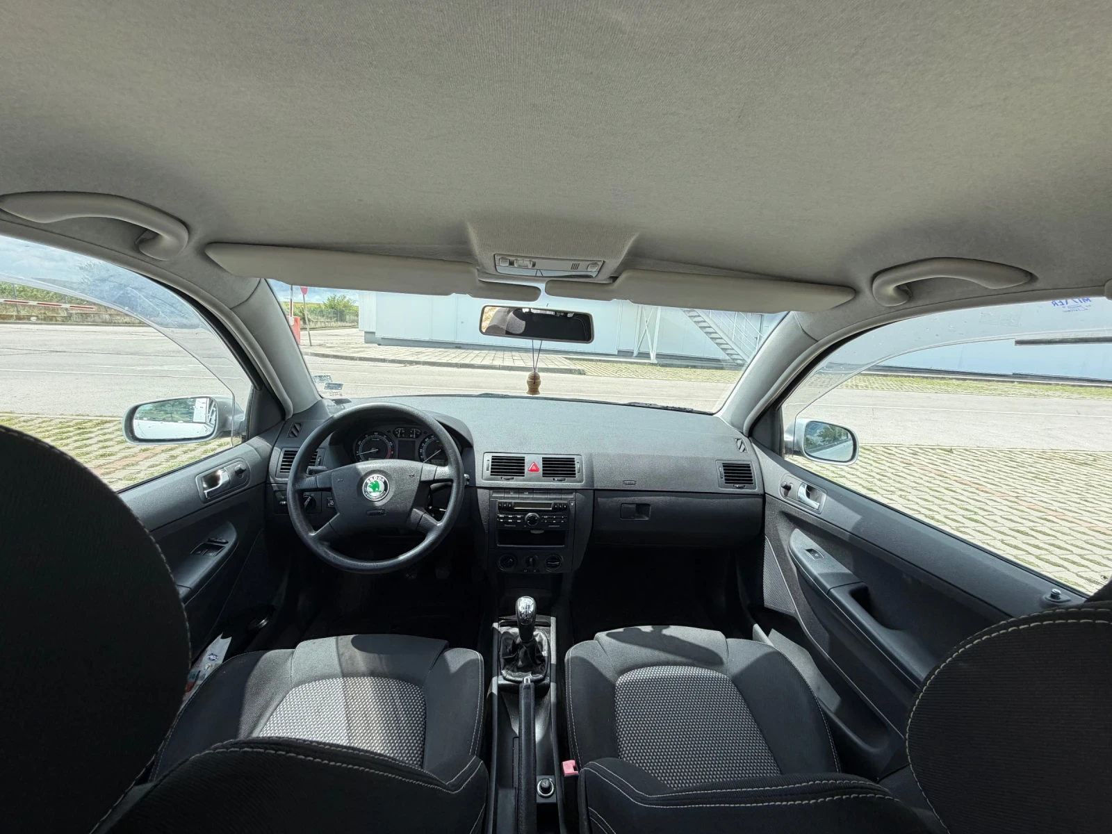 Skoda Fabia 1.4 16V ГАЗ, снимка 6 - Автомобили и джипове - 55413236