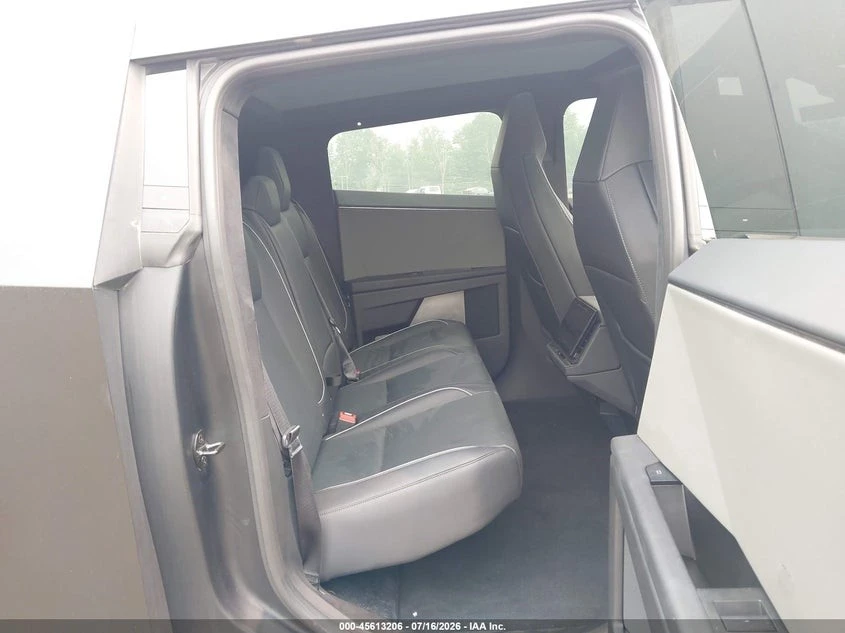 Tesla Cybertruck * ALL-WHEEL DRIVE* ПАНО* KEYLESS* Camera* ПОДГРЕВ*, снимка 12 - Автомобили и джипове - 55575023
