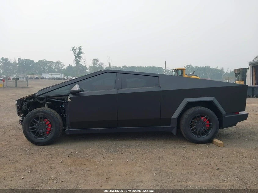 Tesla Cybertruck * ALL-WHEEL DRIVE* ПАНО* KEYLESS* Camera* ПОДГРЕВ*, снимка 6 - Автомобили и джипове - 55575023