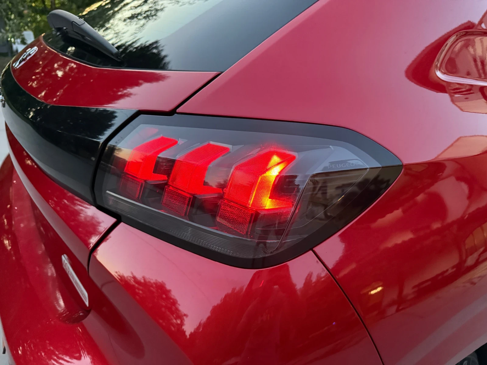 Peugeot 208 1.2i* Navi* CarPlay* Android Auto* Lane assist* Eu | Mobile.bg � ����������� 10
