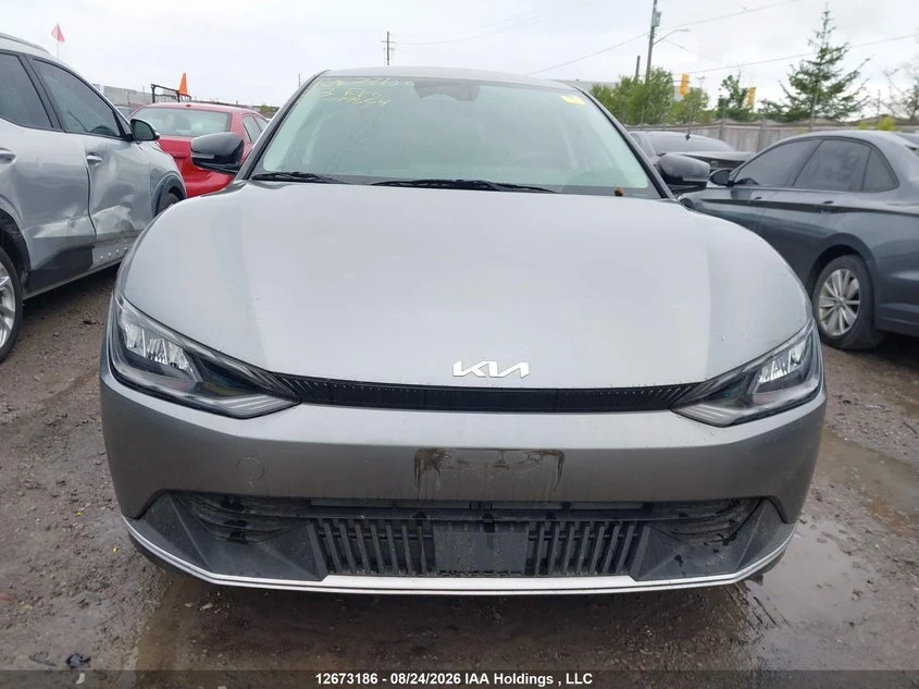 Kia EV6 Wind RWD, снимка 12 - Автомобили и джипове - 56443643
