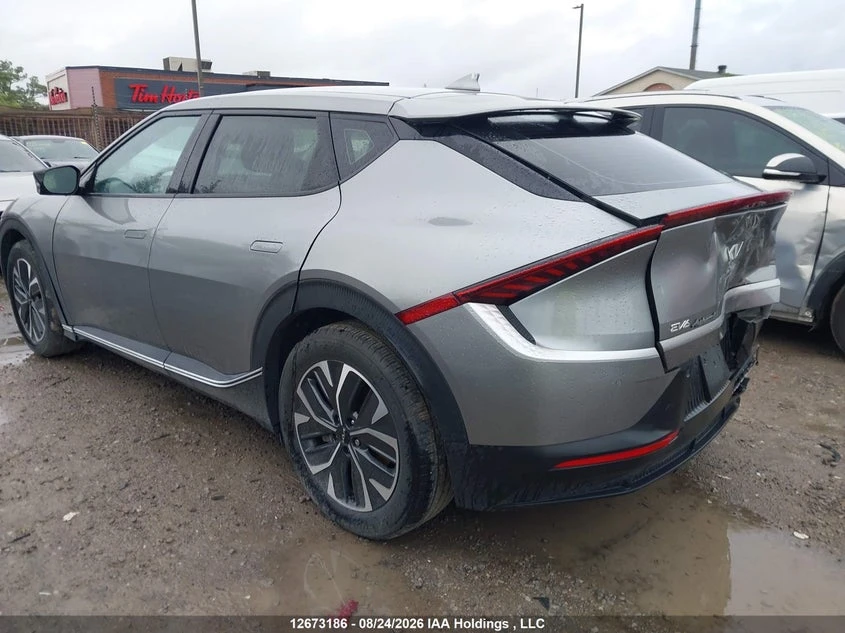 Kia EV6 Wind RWD, снимка 3 - Автомобили и джипове - 56443643