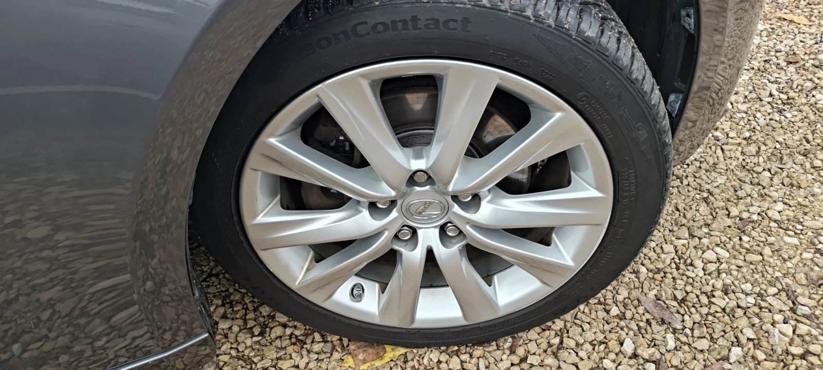Lexus IS 300 h, снимка 6 - Автомобили и джипове - 56733747