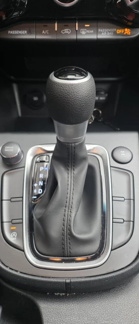 Hyundai Kona SEL AWD, снимка 13