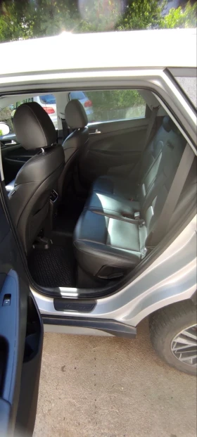 Hyundai Tucson 2.0 TDI Дизел Хибрид - 17800 € / 34813.77 лв. - 55083985 5