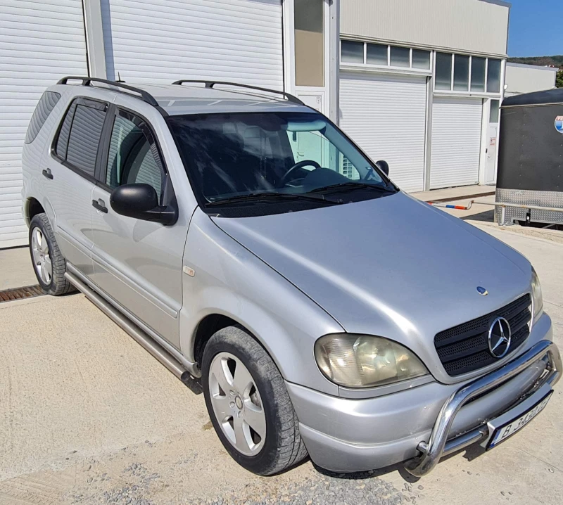 Mercedes-Benz ML 270 CDI, снимка 6 - Автомобили и джипове - 47314093