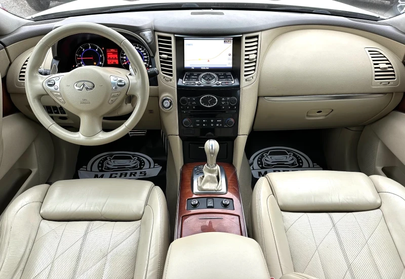 Infiniti Fx 30 КАМЕРА & ПОДГРЕВ & ОБДУХВАНЕ & СЛЕДЕНЕ НА ПЪТНИТЕ , снимка 17 - Автомобили и джипове - 49455474