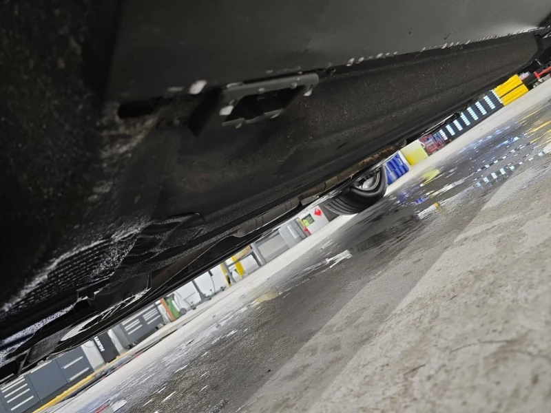 Porsche Macan * AWD * CARFAX * ЦЕНА ДО БГ, снимка 16 - Автомобили и джипове - 52813410