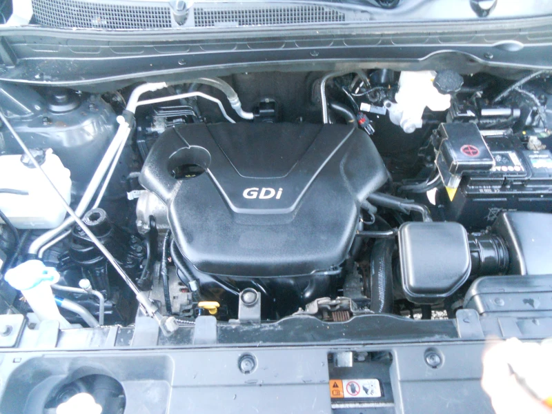 Kia Sportage 1.6i ЛИЗИНГ!!!! РЕАЛНИ КИЛОМЕТРИ+ СЕРВИЗНА ИСТОРИЯ, снимка 12 - Автомобили и джипове - 52929514