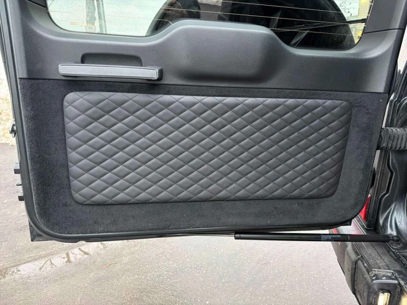 Mercedes-Benz G * AMG 63 * CARFAX * ЦЕНА ДО БГ, снимка 13 - Автомобили и джипове - 53596972