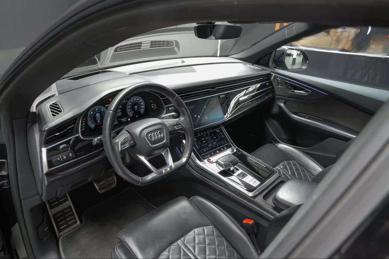Audi SQ8 4.0 V8 TDI Quattro - изображение 4