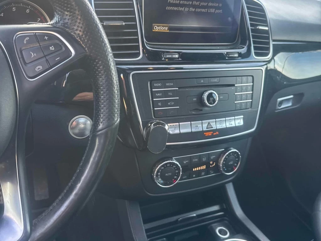 Mercedes-Benz GLE * 400 * CARFAX * БЕЗ ПЪРВОНАЧАЛНА ВНОСКА - изображение 9