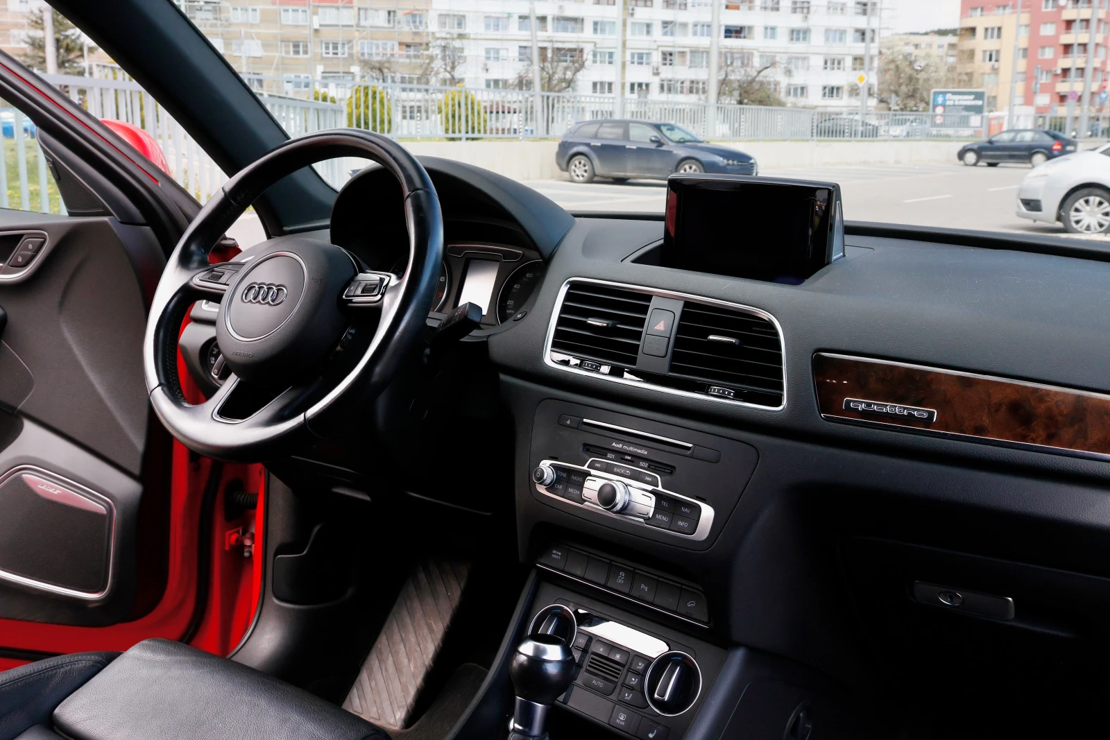 Audi Q3 | Mobile.bg � ����������� 10