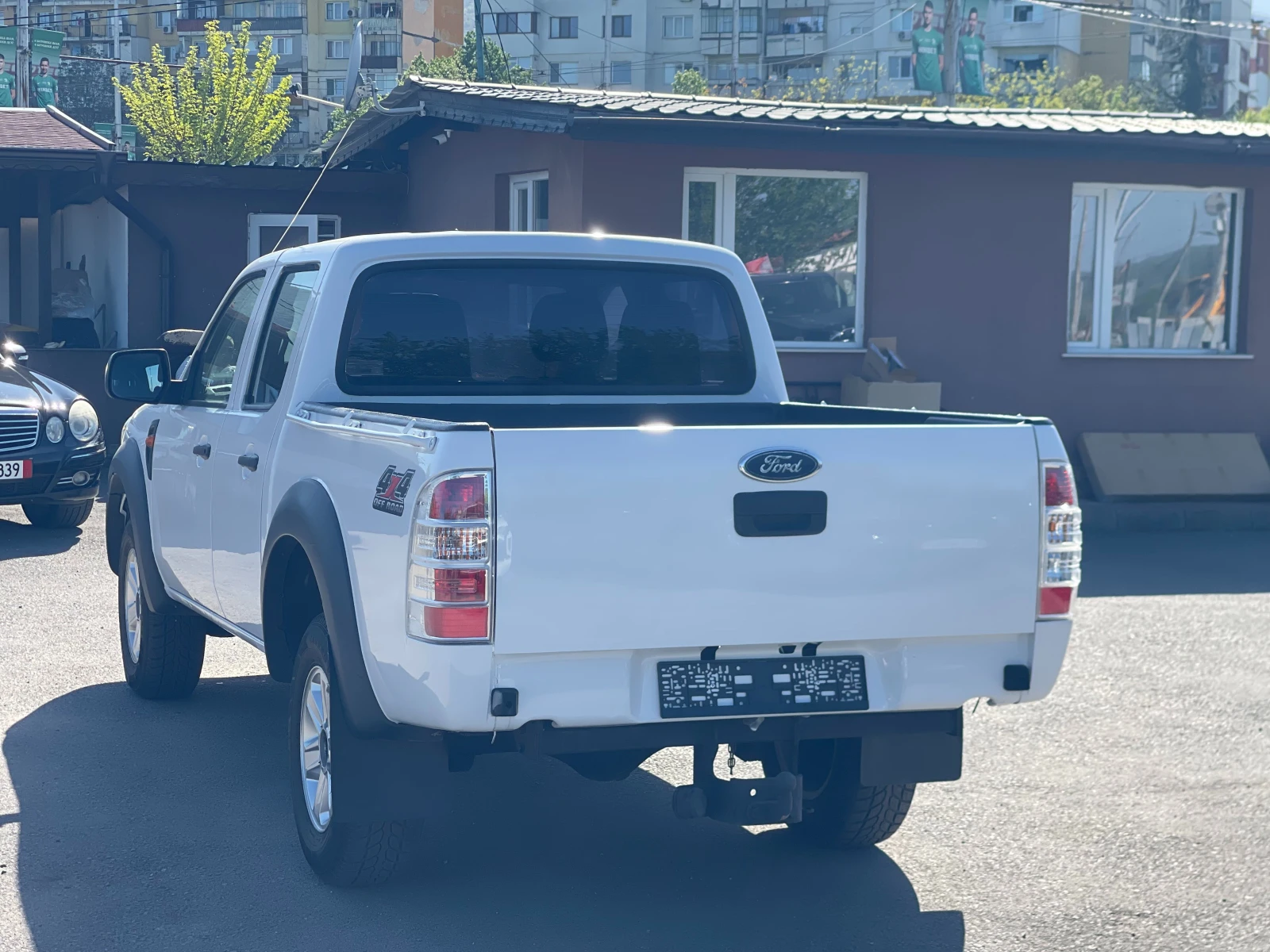Ford Ranger 2.5TDCi 4x4, снимка 5 - Автомобили и джипове - 54339594