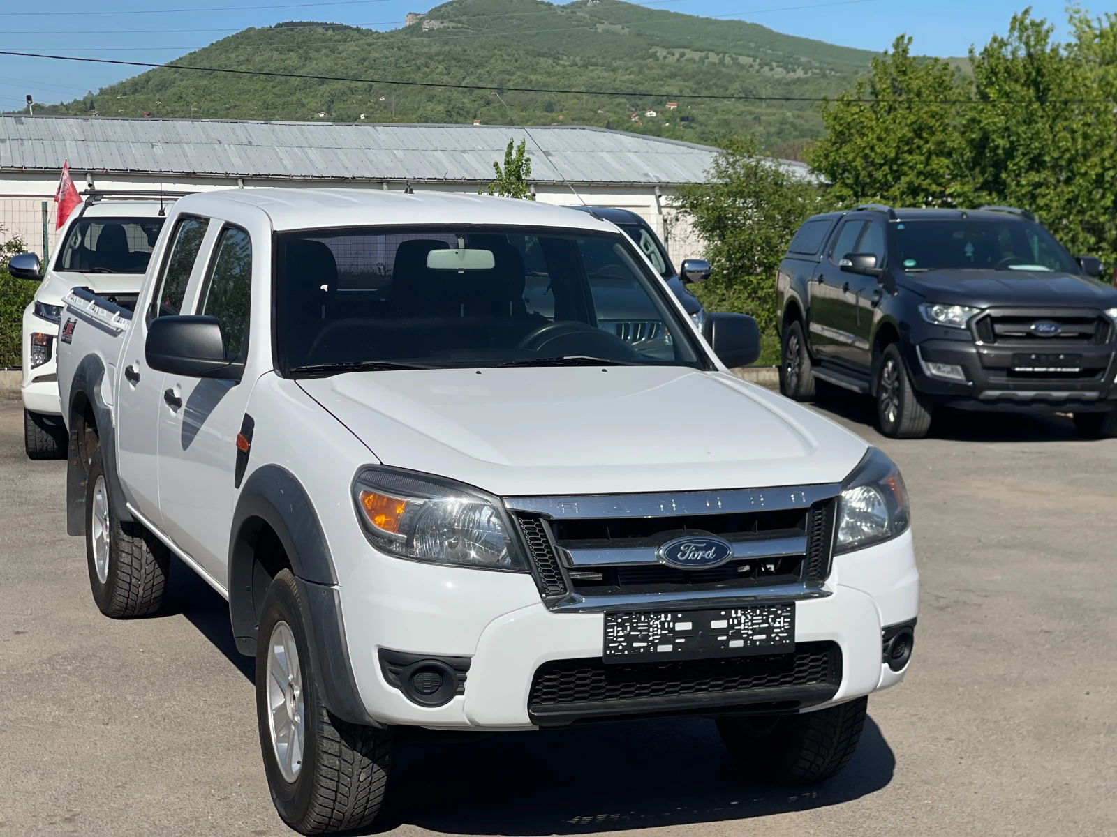 Ford Ranger 2.5TDCi 4x4, снимка 11 - Автомобили и джипове - 54339594
