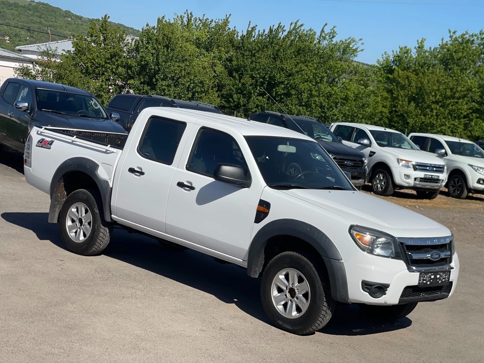 Ford Ranger 2.5TDCi 4x4, снимка 8 - Автомобили и джипове - 54339594