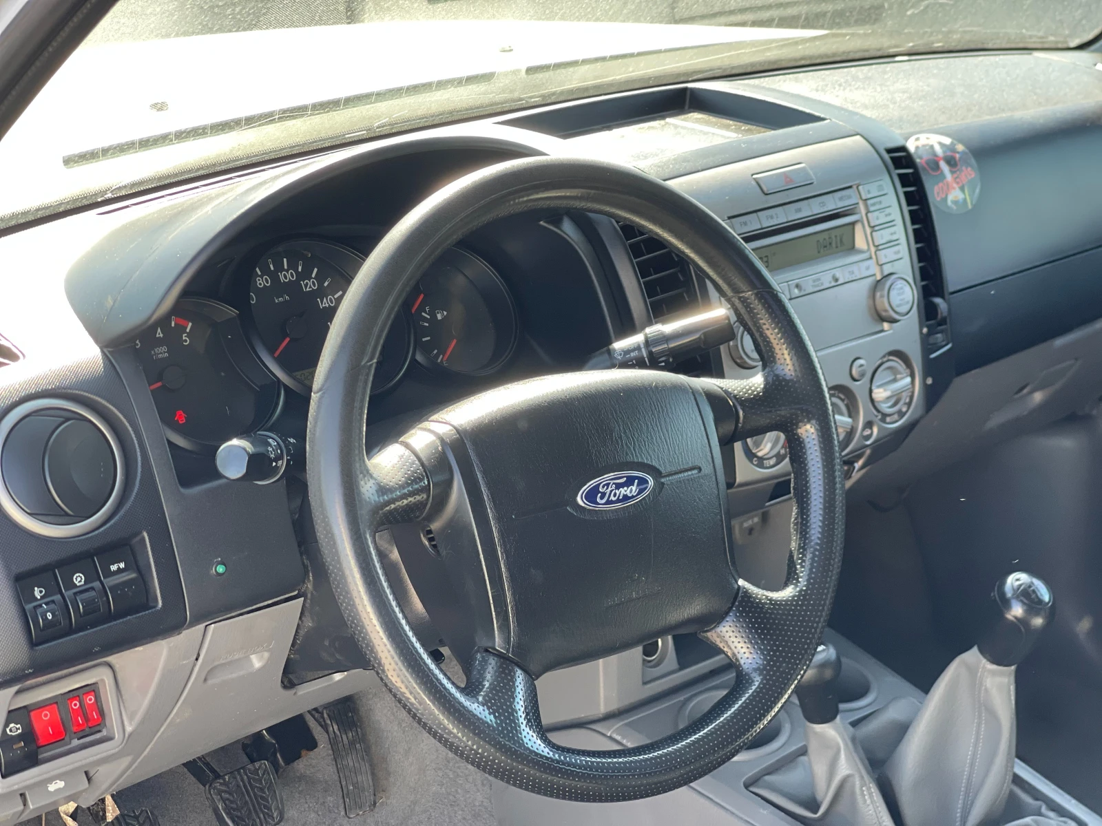 Ford Ranger 2.5TDCi 4x4, снимка 14 - Автомобили и джипове - 54339594