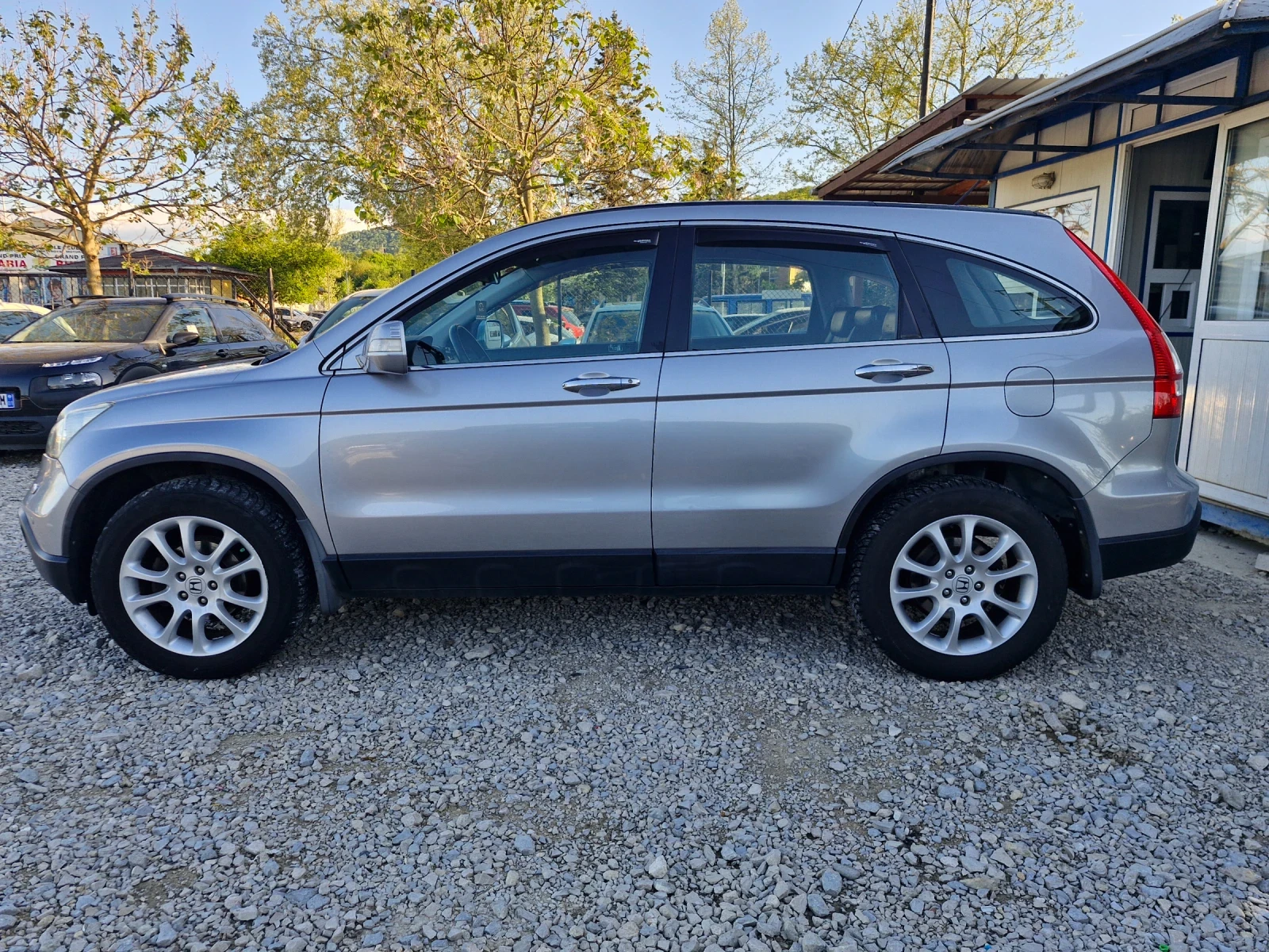 Honda Cr-v 2, 4* 166ps* AC* PDC* XENON* КОЖА* AUT, снимка 2 - Автомобили и джипове - 54555827