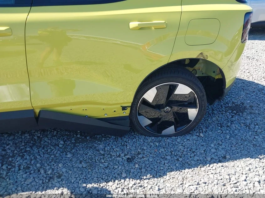 Volvo EX30 Plus Twin Motor Performance, Fully Electric, снимка 6 - Автомобили и джипове - 56522022