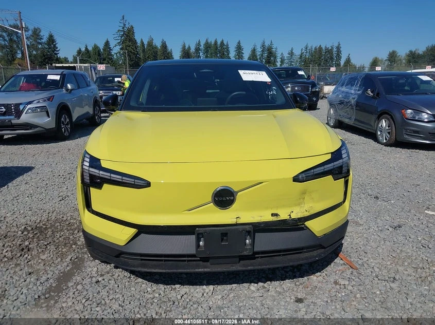 Volvo EX30 Plus Twin Motor Performance, Fully Electric, снимка 12 - Автомобили и джипове - 56522022