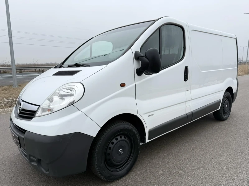 Opel Vivaro 2.0 CDTi / 6 Скорости / EURO 5 / 2900кг. , снимка 3 - Бусове и автобуси - 53213570