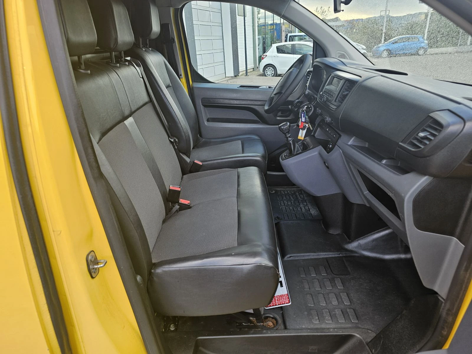 Peugeot Expert 2.0 dCi 120, снимка 14 - Бусове и автобуси - 54786690