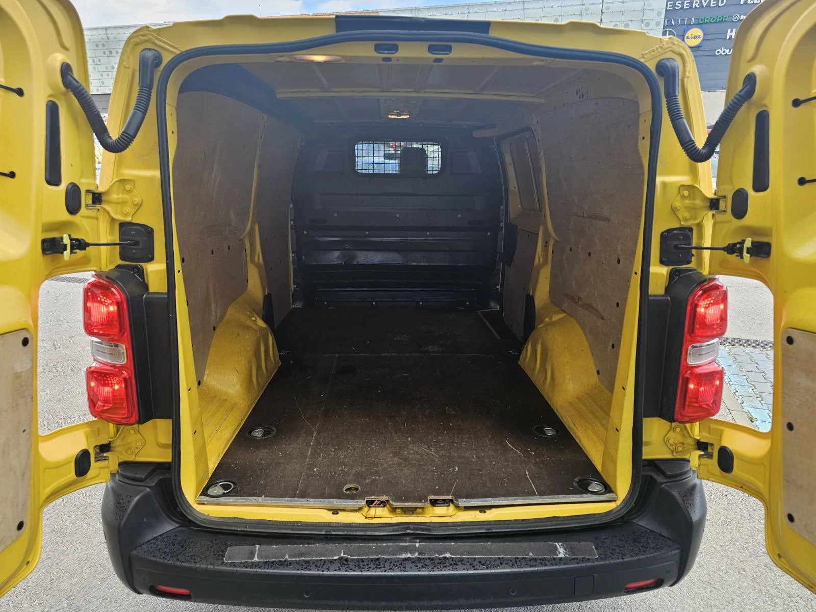 Peugeot Expert 2.0 dCi 120, снимка 15 - Бусове и автобуси - 54786690