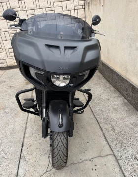 Indian Pursuit Dark Horse, снимка 1