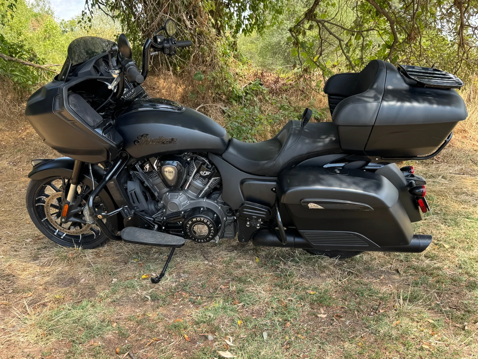 Indian Challenger Pursuit Dark Horse - изображение 4