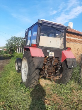 Трактор Т Беларус 820, снимка 3