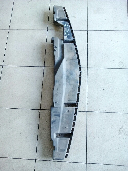 Греда под предна броня Нисан Примера (1)