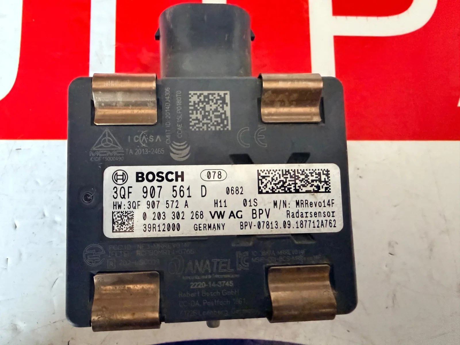 3QF907561D Дистроник, радар сензор със стойка. SKODA OCTAVIA 3 3QF 907 561 D  0203302268, снимка 2 - Части - 54219110