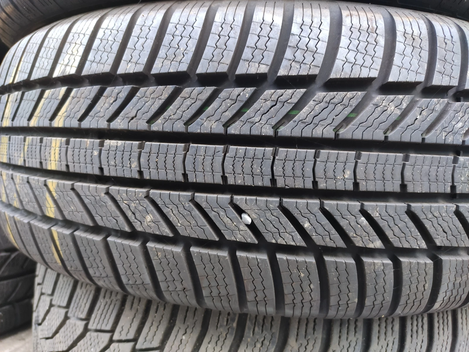  235/55R18 | Mobile.bg   4