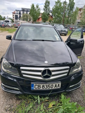 Mercedes-Benz C 220 Ръчна, снимка 16