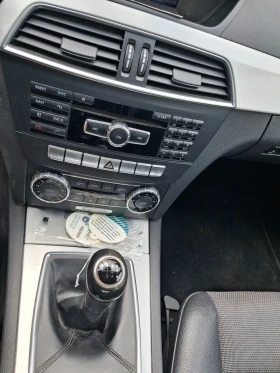 Mercedes-Benz C 220 Ръчна, снимка 7