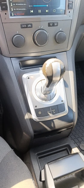 Opel Zafira B, снимка 8