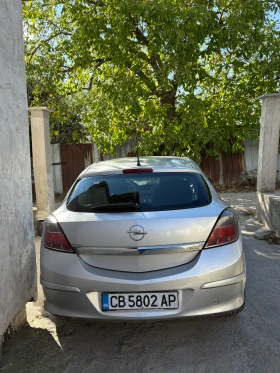Opel Astra 1.7cdti GTC, снимка 2