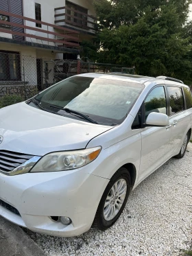 Toyota Sienna XLS, снимка 7