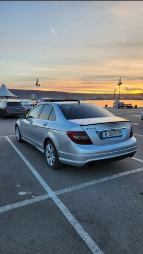 Mercedes-Benz C 320 4-matic, 7-G tronic, снимка 2