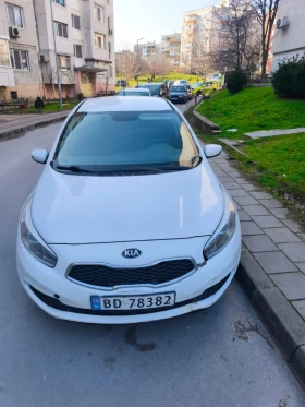 Kia Ceed, снимка 2 - Автомобили и джипове - 53658171