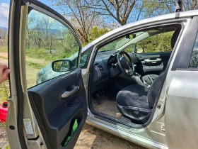 Toyota Auris Sol/Luxury - 4200 € / 8214.49 лв. - 87408396 12