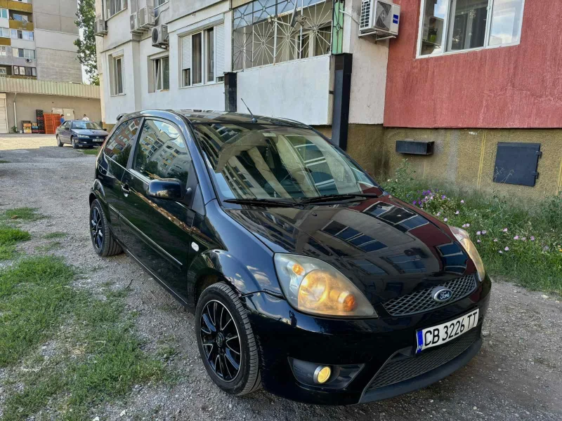 Ford Fiesta TDCI, снимка 1 - Автомобили и джипове - 47582588