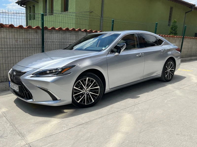 Lexus ES 300 h Luxury, снимка 1 - Автомобили и джипове - 47999212