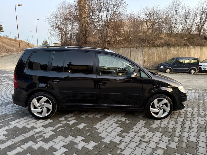 VW Touran AVTOMATIK-UNKAT, снимка 2 - Автомобили и джипове - 48500522