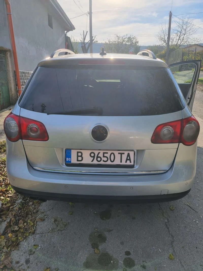 VW Passat, снимка 6 - Автомобили и джипове - 48632831