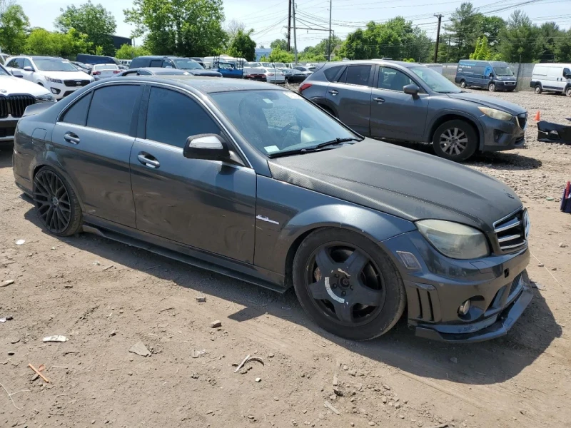 Mercedes-Benz C 63 AMG, снимка 4 - Автомобили и джипове - 48830689