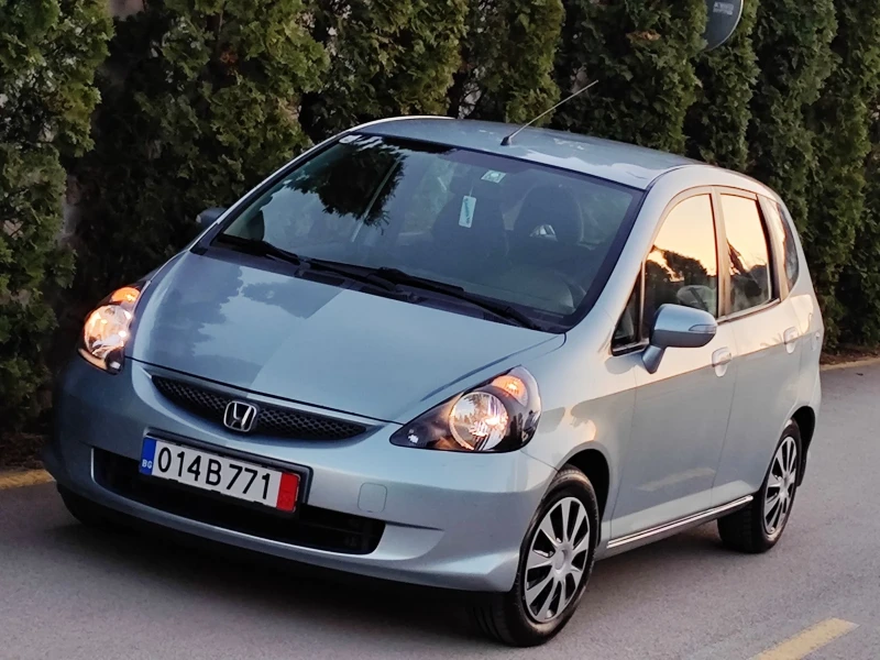 Honda Jazz 1.3I(83)* FACELIFT* КЛИМАТРОНИК* НОВ ВНОС* , снимка 2 - Автомобили и джипове - 49405408